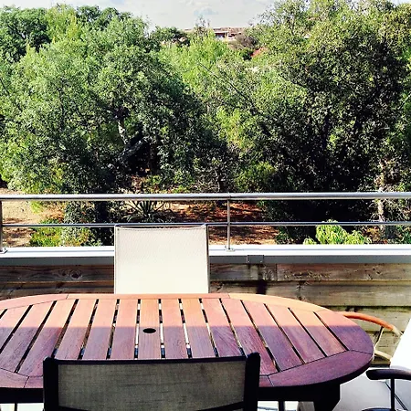 A Porto-vecchio Avec Piscine Partagee, 43 M² Daire *