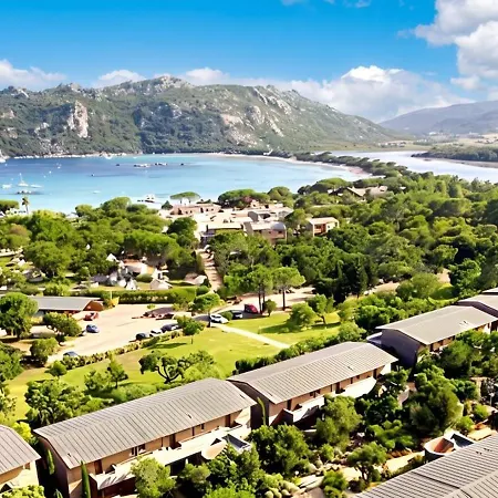 A Porto-vecchio Avec Piscine Partagee, 43 M² *